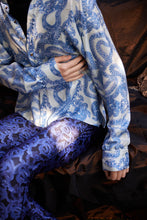 Load image into Gallery viewer, Blue Rain Silk Snake Shirt - Long Sleeved
