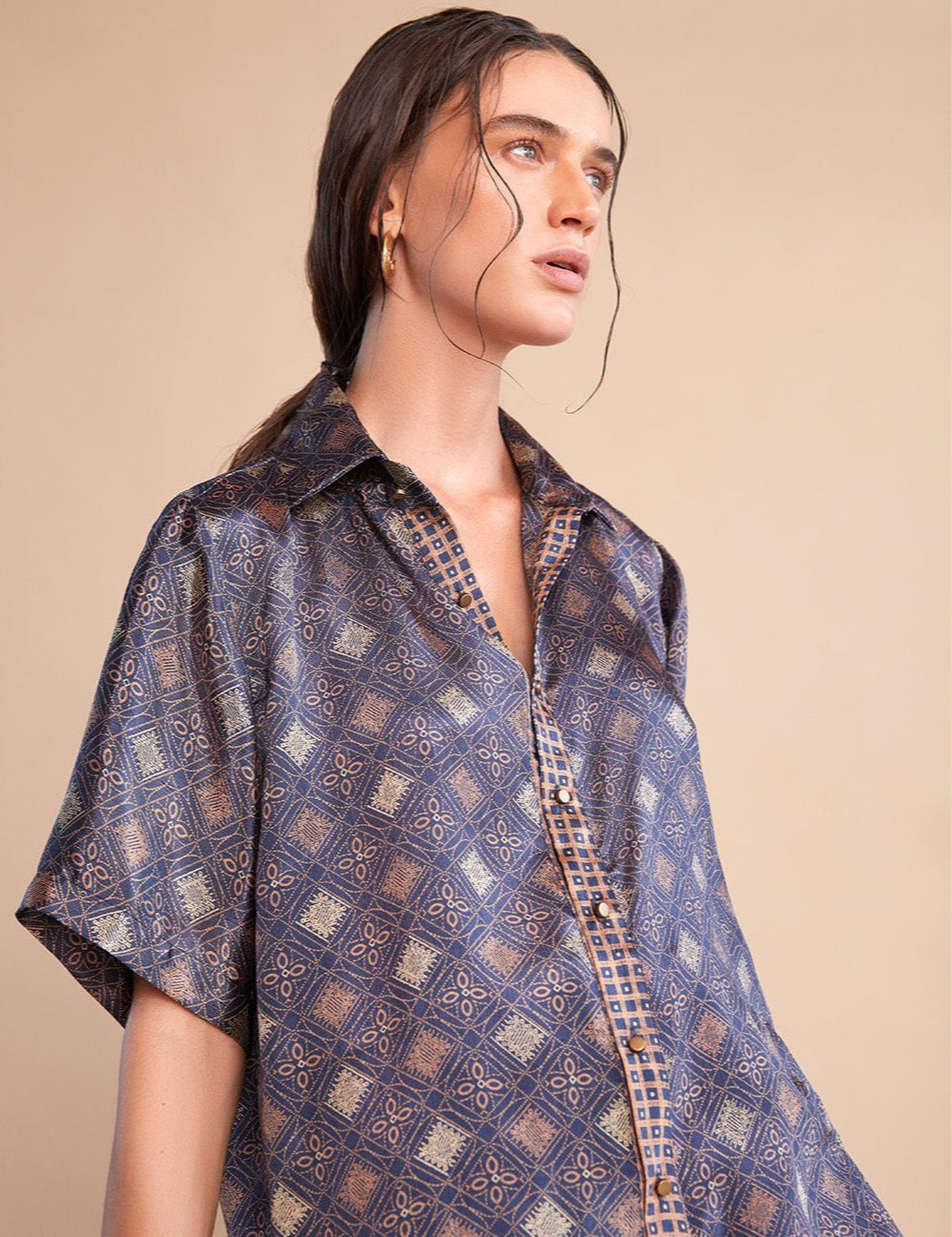 Gilded_Azure_Crepe_Shirt_4e607bb0-5dfe-4044-a052-06bc94900f94.jpg