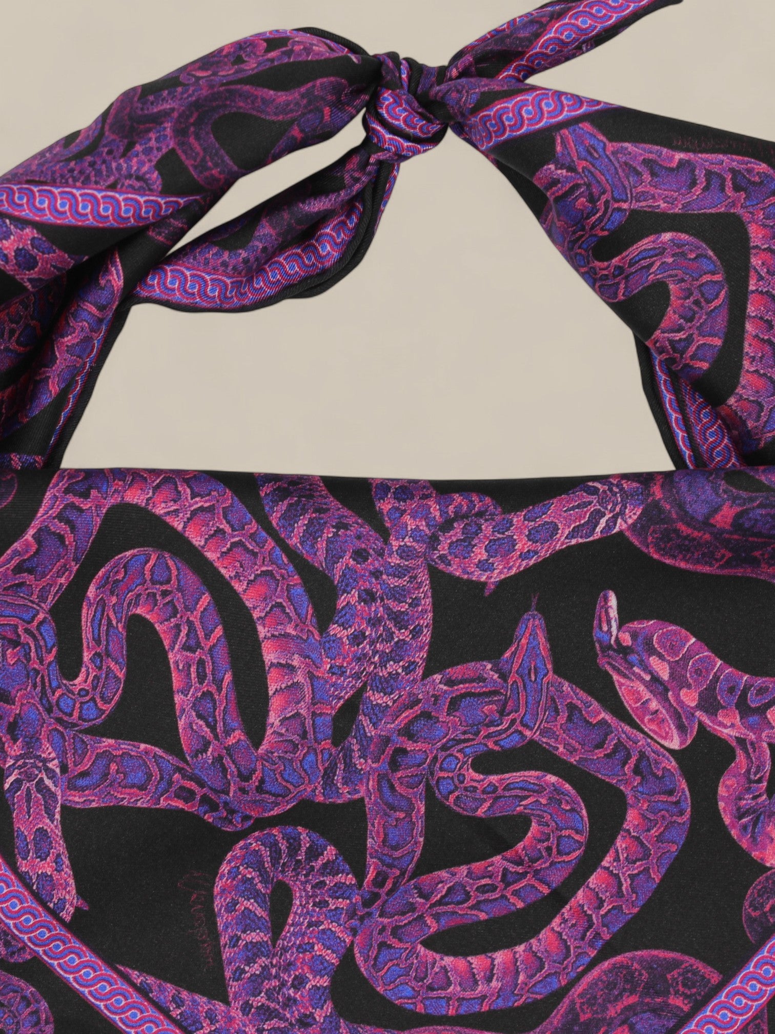 Silk Serpent Noir Scarf Small -Magenta x Black