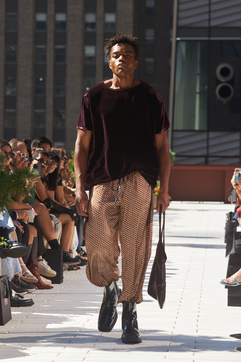 Silk Velvet T - Plum