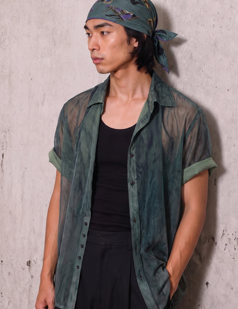 spotify_-_scarf_and_shirt_closeup.jpg