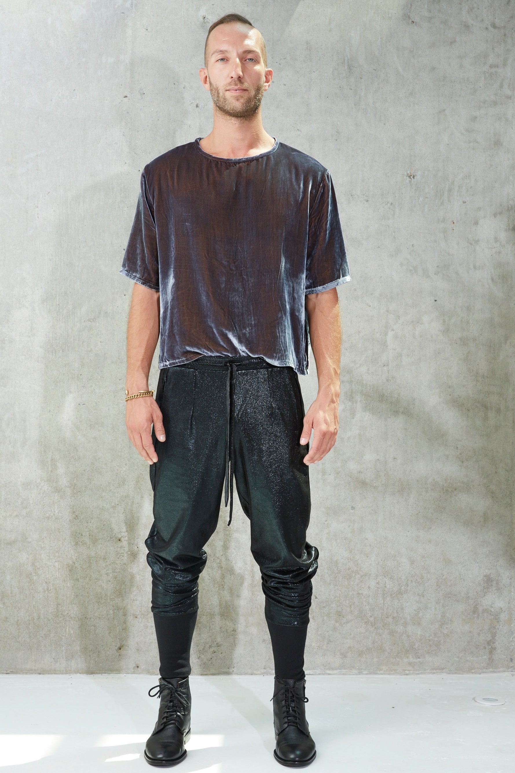 Silk Velvet T - Charcoal